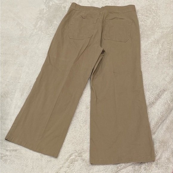 **St. John’s Bay Mariner Women’s Wide-Leg Pants Size 12P** - Picture 2 of 6